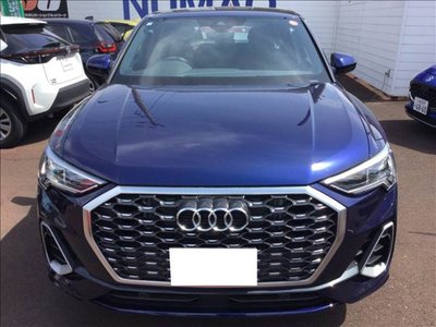 AUDI Q3 - 8