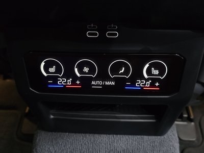 2024 BMW 5 SERIES 缩略图 24