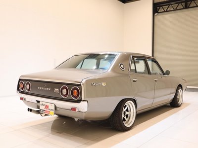 NISSAN SKYLINE - 9