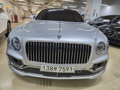 صورة مصغرة 11 لـ 2021 Bentley FLYING SPUR