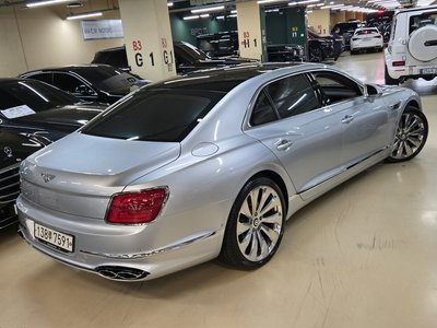 صورة مصغرة 19 لـ 2021 Bentley FLYING SPUR