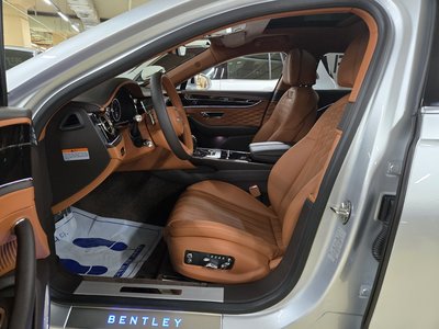 صورة مصغرة 15 لـ 2021 Bentley FLYING SPUR