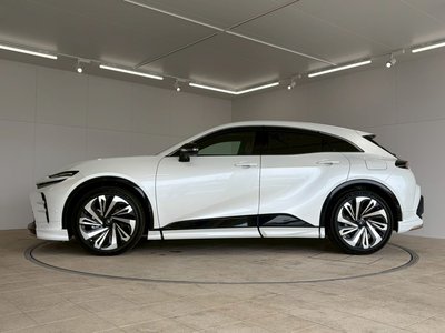 2025 Toyota CROWN SPORT photo 8