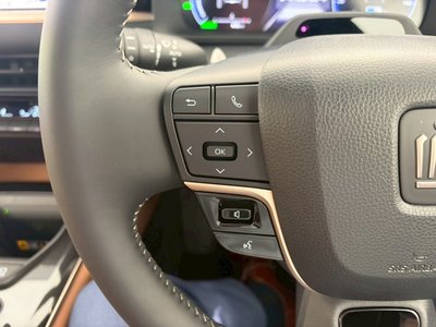 2025 Toyota CROWN SPORT thumbnail 21