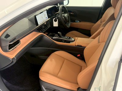 2025 Toyota CROWN SPORT thumbnail 38