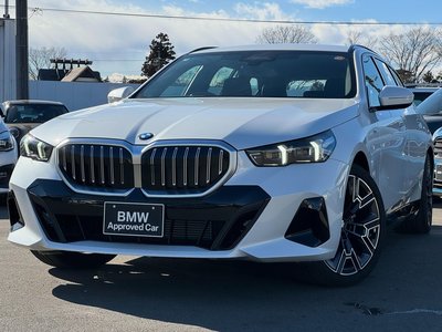 BMW 5 SERIES TOURING - 1