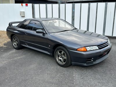 NISSAN SKYLINE GT-R - 4