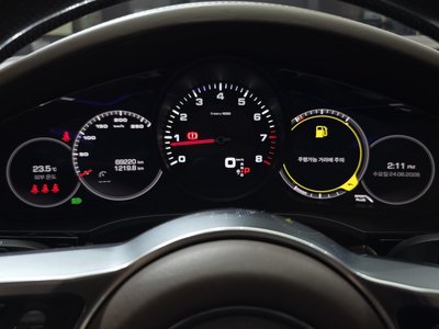 2020 Porsche CAYENNE — миниатюра 11