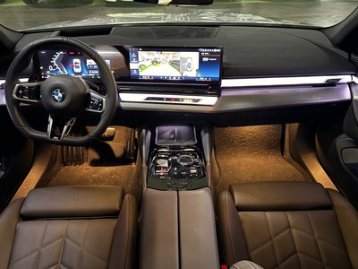 BMW 5 SERIES - 4