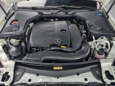 MERCEDES-BENZ E-CLASS - 7