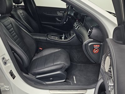 MERCEDES-BENZ E-CLASS - 10