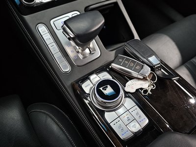 2019 Genesis G90 — миниатюра 12
