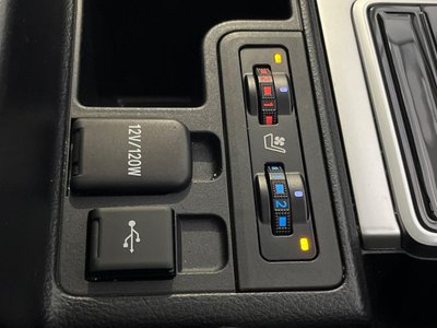 TOYOTA LAND CRUISER PRADO - 6