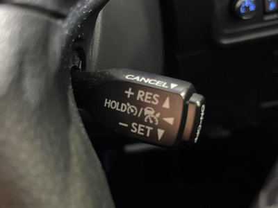 TOYOTA LAND CRUISER PRADO - 7