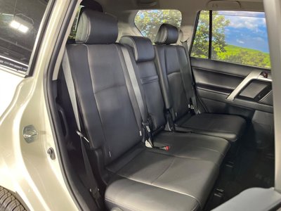 TOYOTA LAND CRUISER PRADO - 9