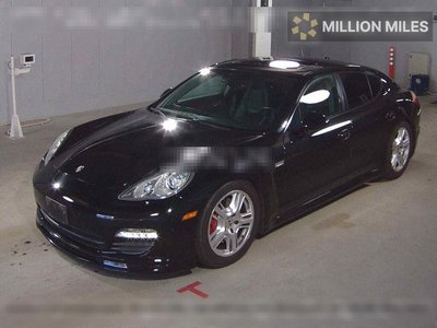 PORSCHE PANAMERA - 4