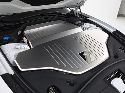 ROLLS-ROYCE SPECTRE - 9