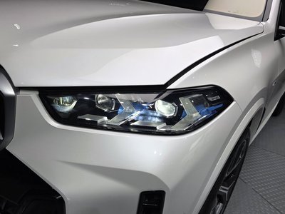 صورة 9 لـ 2023 BMW X5