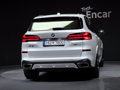 صورة 3 لـ 2023 BMW X5