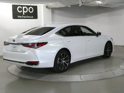 LEXUS ES - 10