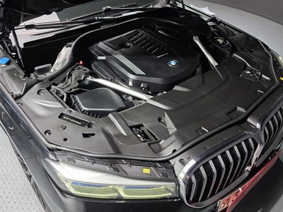 2020 BMW 7 SERIES photo 7