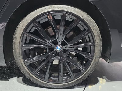 2020 BMW 7 SERIES photo 8