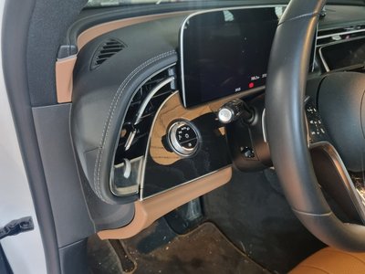 MERCEDES-BENZ E-CLASS - 8