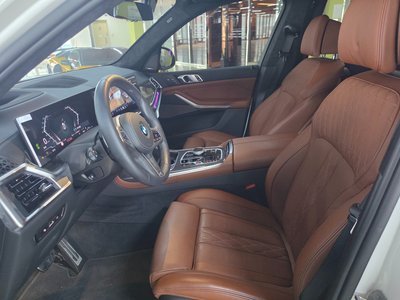 2025 BMW X7 照片 9