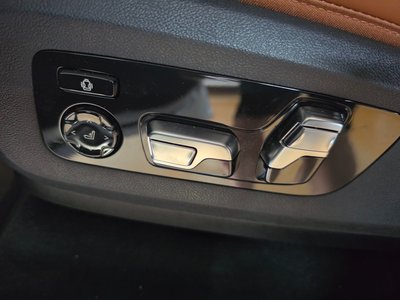 صورة مصغرة 18 لـ 2025 BMW X7