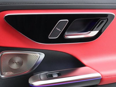 2025 MERCEDES-BENZ C-CLASS — миниатюра 33
