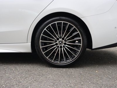 2025 MERCEDES-BENZ C-CLASS — миниатюра 18