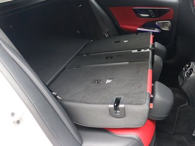 2025 MERCEDES-BENZ C-CLASS — миниатюра 60