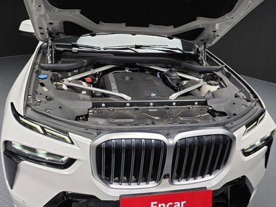 2024 BMW X7 照片 7