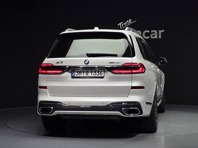2024 BMW X7 照片 3
