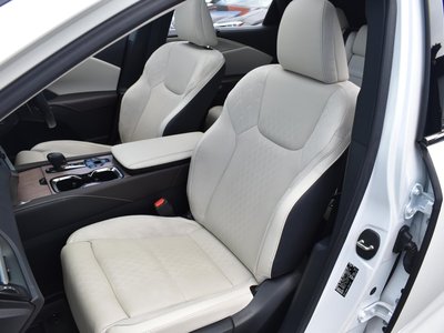 2024 Lexus RX — миниатюра 13