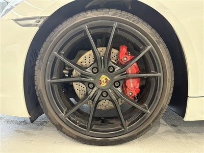 صورة 8 لـ 2019 Porsche 718