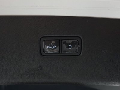 2023 Genesis GV80 COUPE thumbnail 34