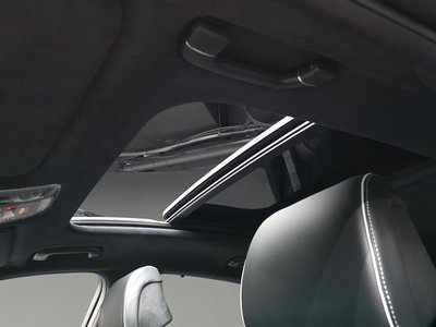 2023 Genesis GV80 COUPE thumbnail 23