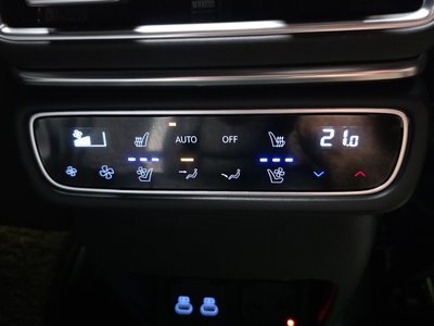 2023 Genesis GV80 COUPE thumbnail 25