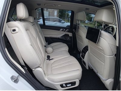 صورة 10 لـ 2021 BMW X7