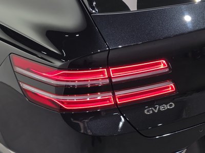 GENESIS GV80 - 10
