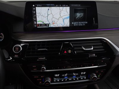 2017 BMW 5 SERIES — миниатюра 14
