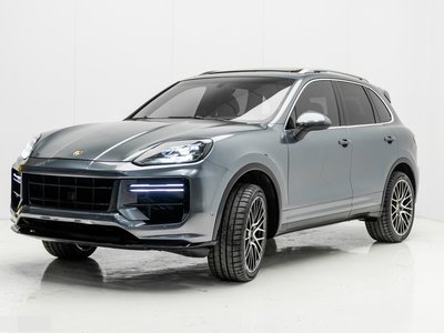 PORSCHE CAYENNE - 8