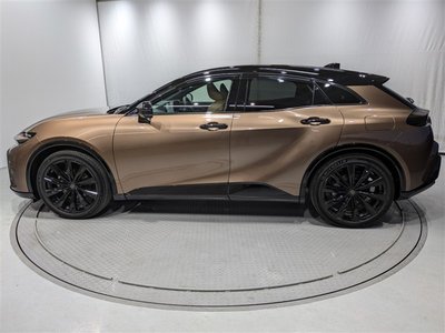 TOYOTA CROWN SPORT - 3