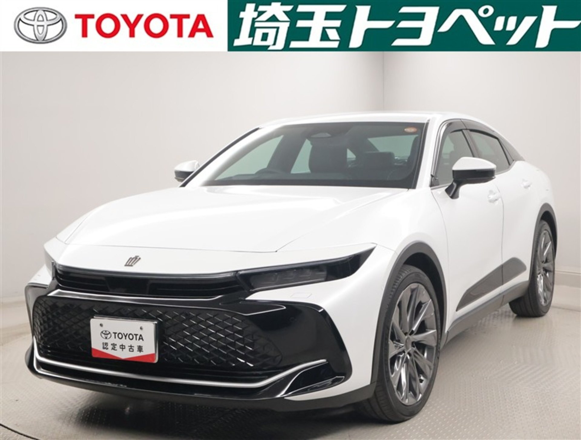 TOYOTA CROWN CROSSOVER - View 1