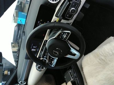 MERCEDES-BENZ CLA - 3