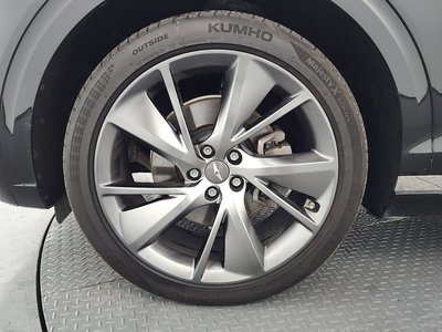 صورة 6 لـ 2021 Genesis GV70