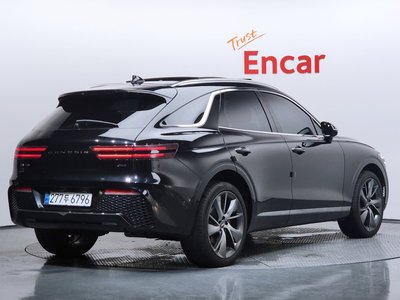 صورة 4 لـ 2021 Genesis GV70