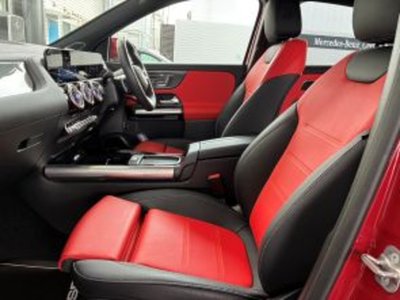 MERCEDES-BENZ GLA - 9