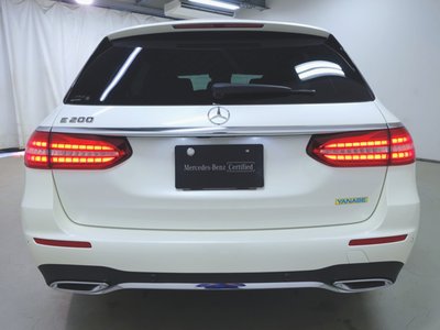 MERCEDES-BENZ E-CLASS - 7